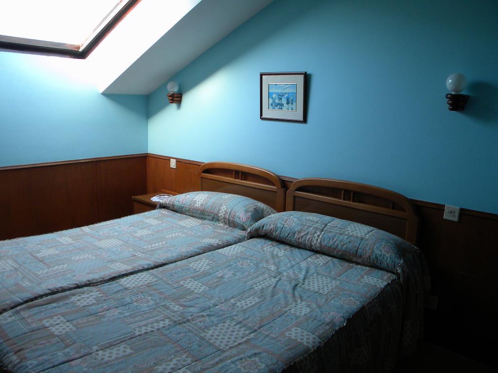 Hotel Solymar Bricia Oda fotoğraf